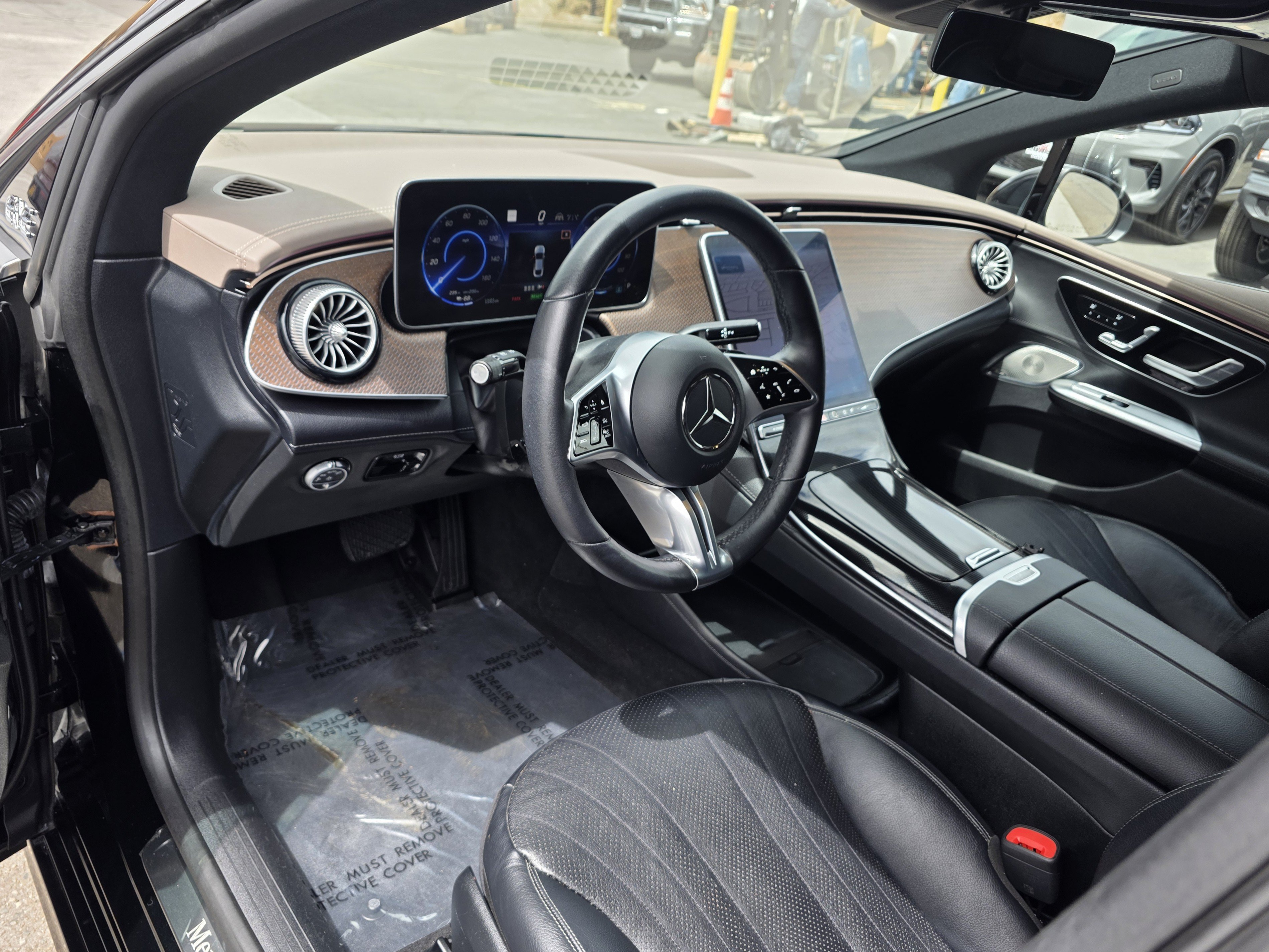 Used 2023 Mercedes-Benz EQE 350+ Sedan image 9