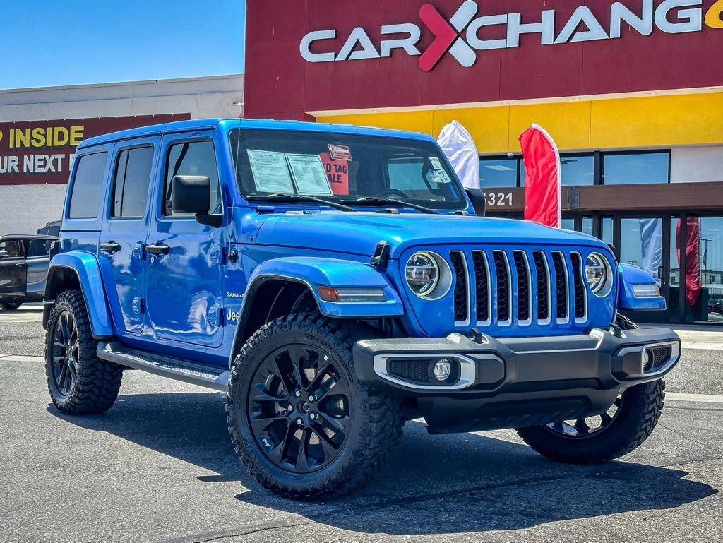 Used 2021 Jeep Wrangler Unlimited Sahara AWD/4WD video 1
