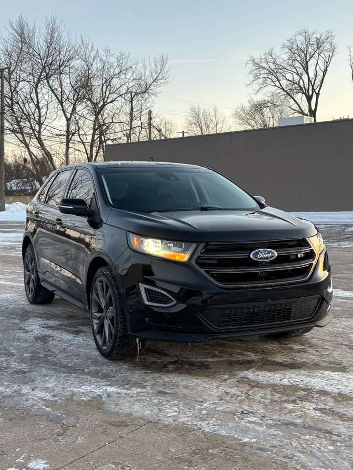 Used 2016 Ford Edge Sport w/ Equipment Group 401A image 2