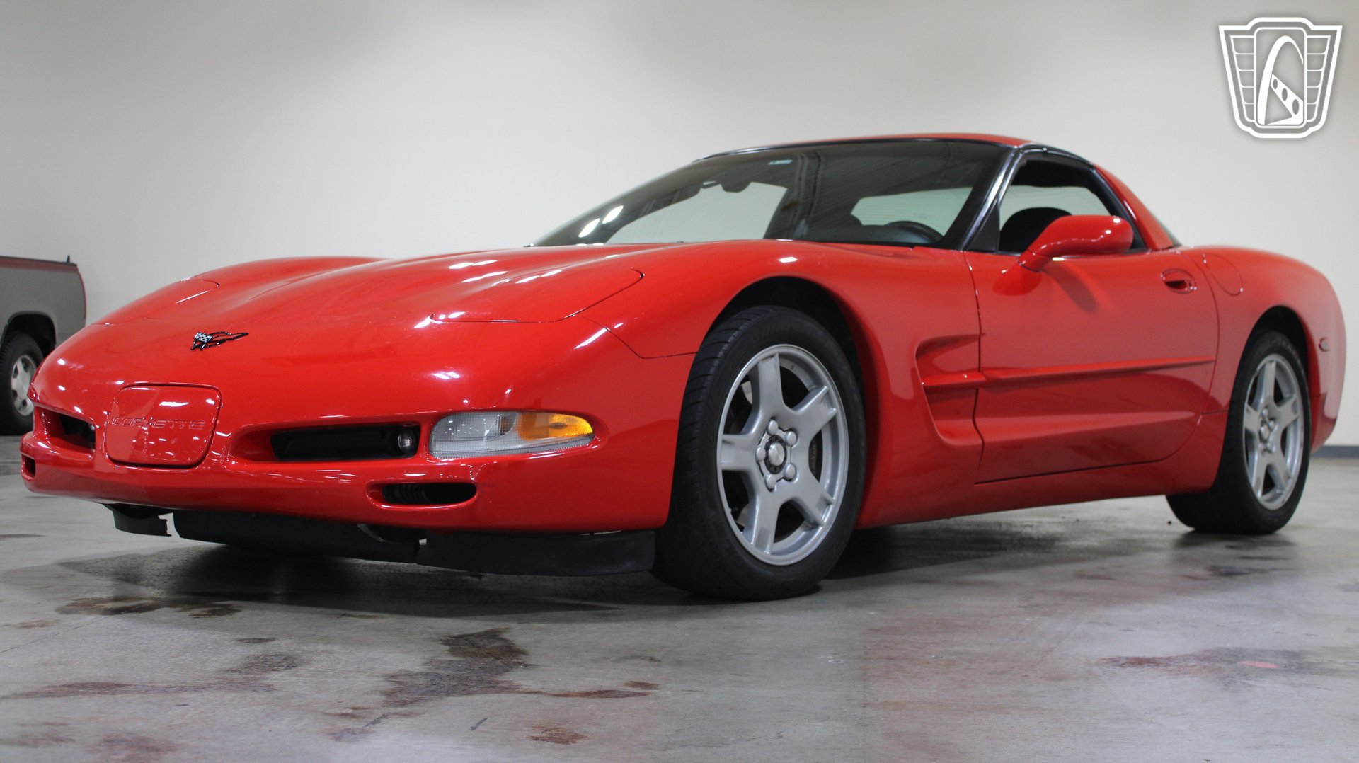 Used 1998 Chevrolet Corvette Coupe w/ Roof Pkg RWD image 25
