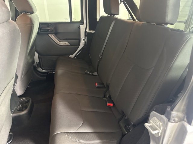 Used 2018 Jeep Wrangler Unlimited Sport S image 18