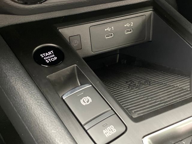 New 2026 Nissan Kicks SV w/ SV Premium Package image 18