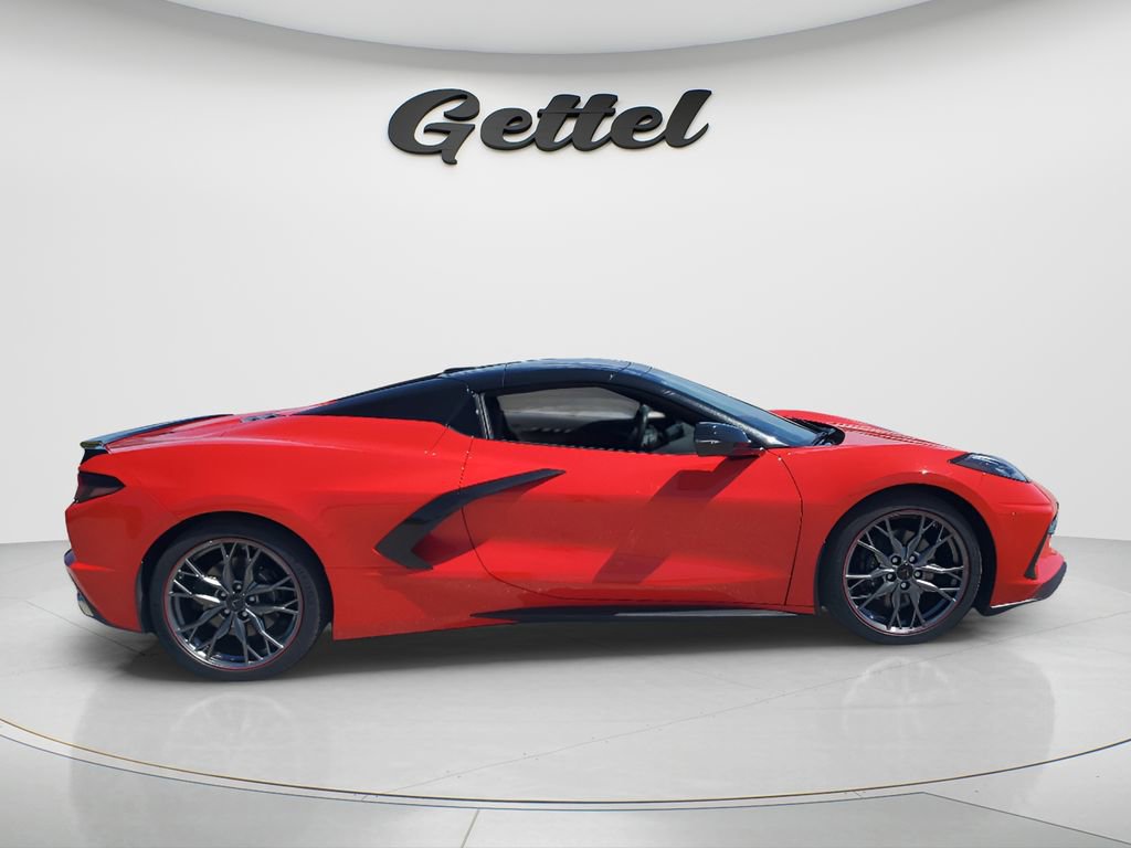 Used 2023 Chevrolet Corvette Stingray Preferred Conv w/ Stealth Interior Trim Package RWD image 4