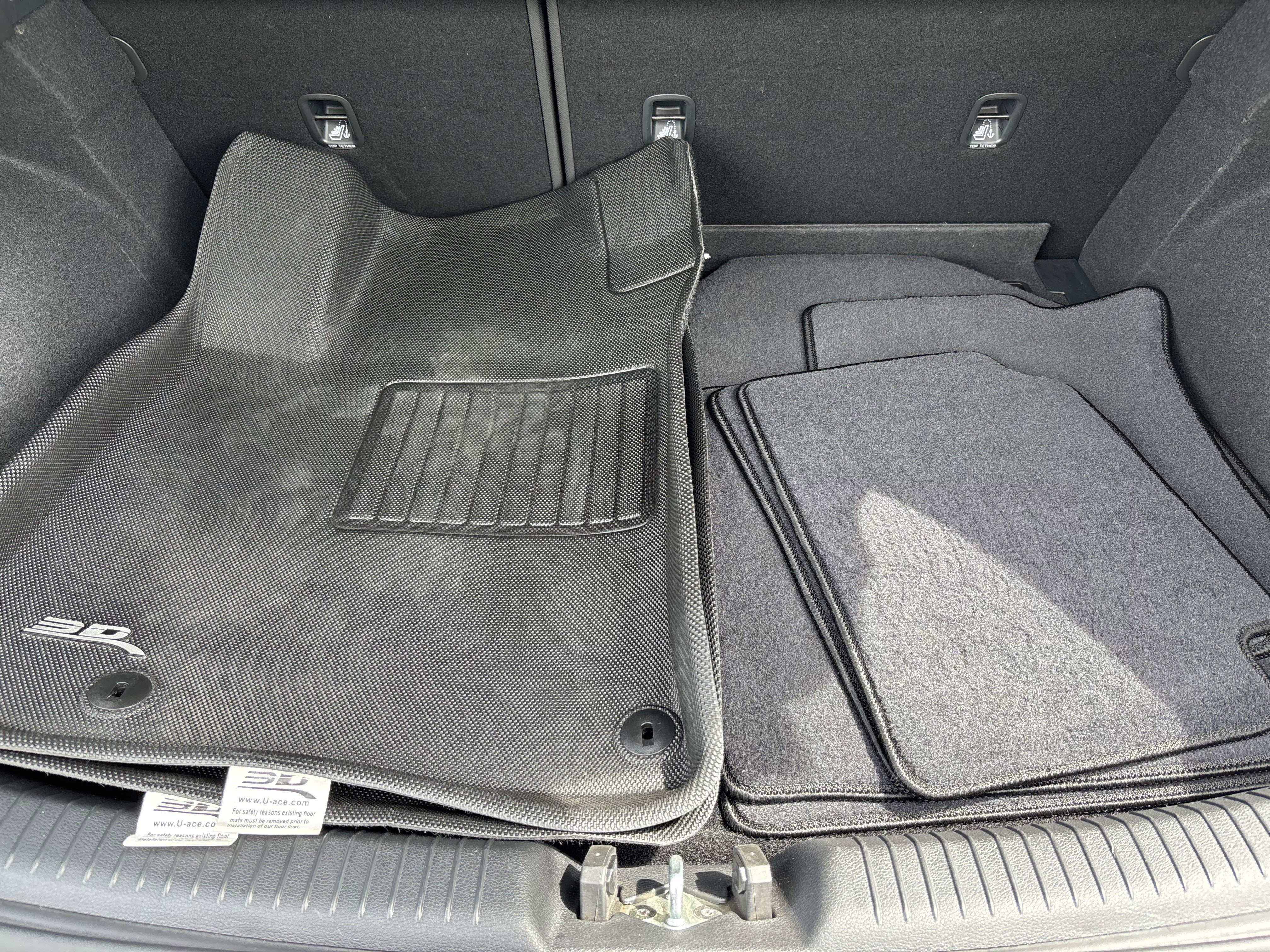 Used 2019 Hyundai Elantra GT image 31