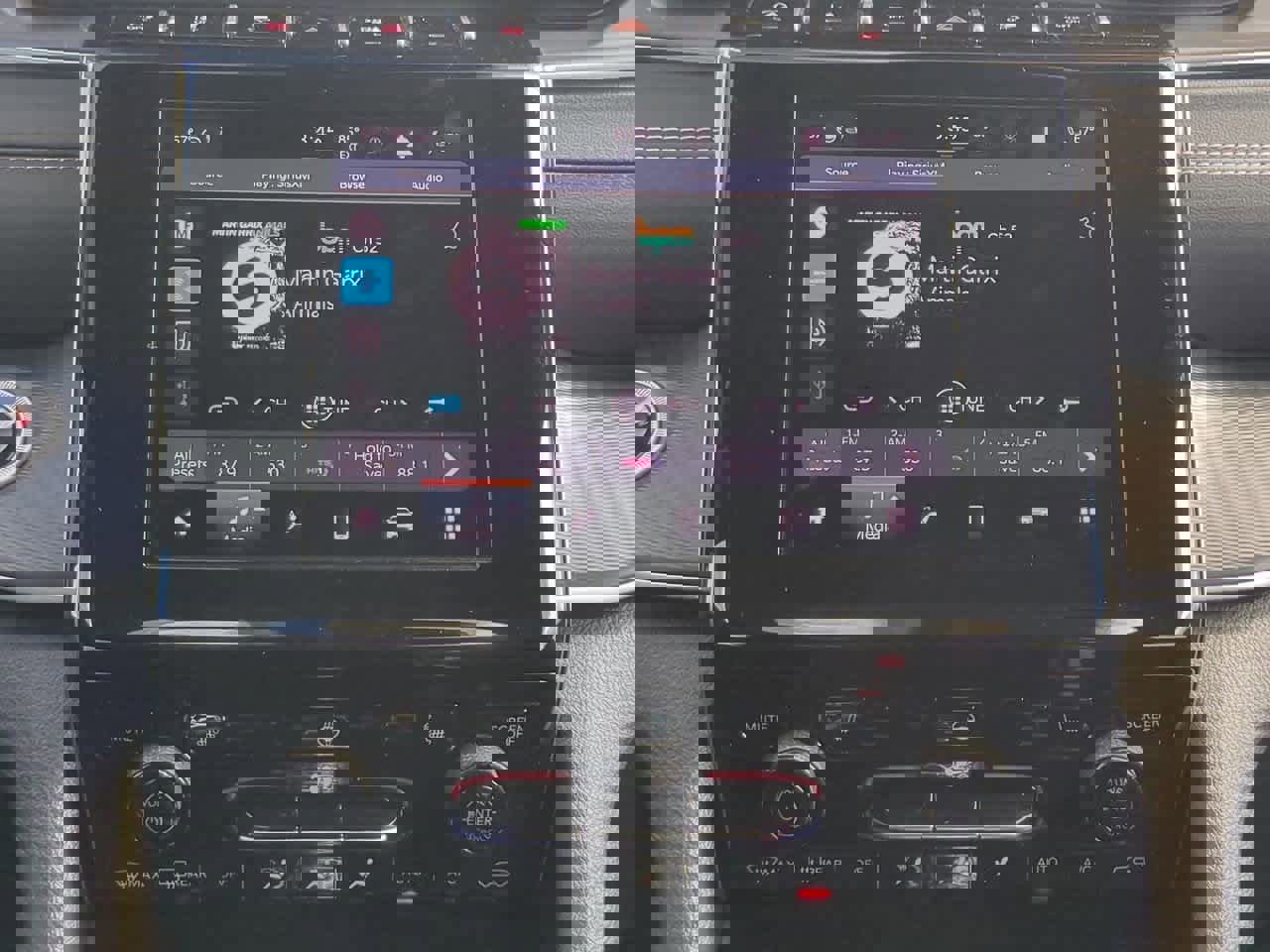 Used 2024 Jeep Grand Cherokee Altitude image 28