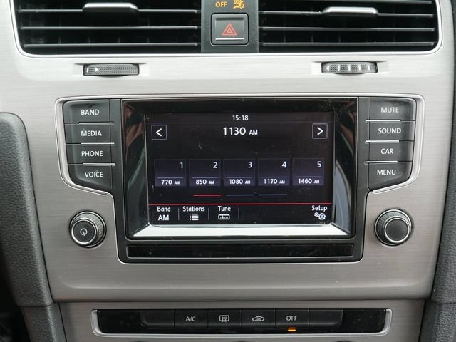 Used 2015 Volkswagen Golf TDI S FWD image 28