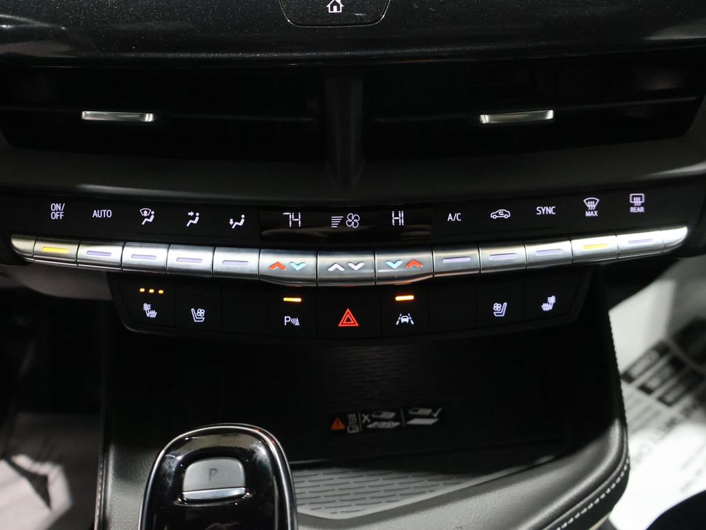 Used 2024 Cadillac CT4 Premium Luxury image 36