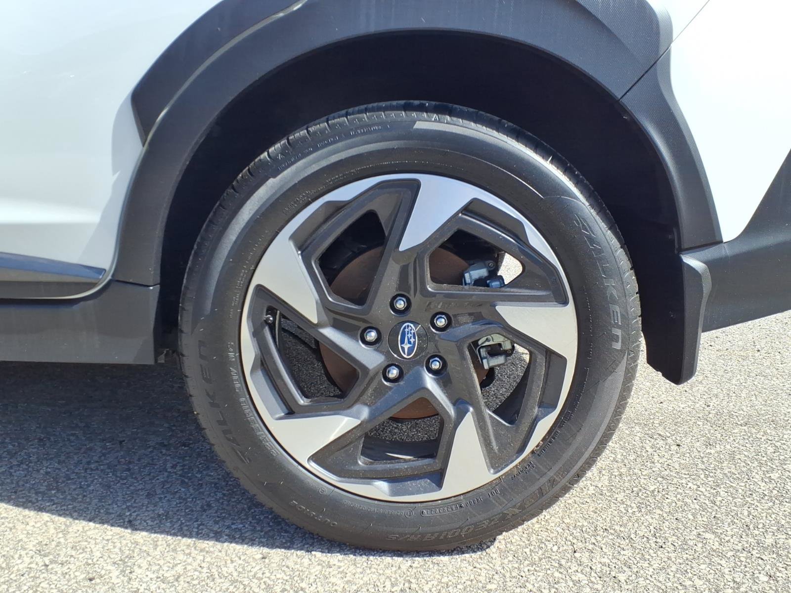 Certified 2025 Subaru Crosstrek 2.5i Limited w/ Popular Package #4A image 5