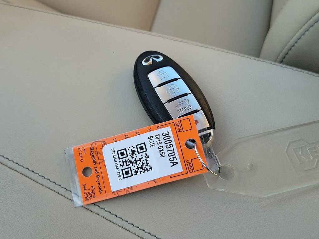 Used 2019 INFINITI QX50 Luxe w/ Navigation Package image 35