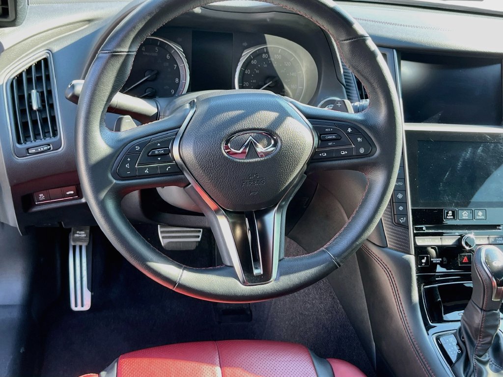 Used 2022 INFINITI Q60 Red Sport 400 w/ Proactive Package RWD image 11