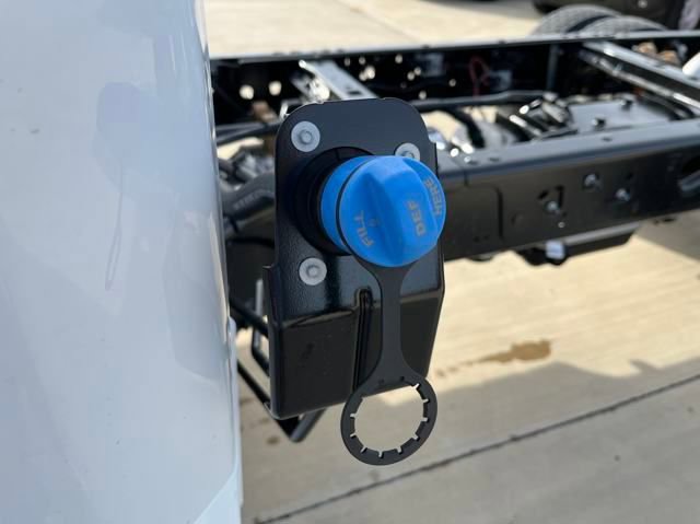 New 2024 Ford F550 4x4 Regular Cab Super Duty image 8