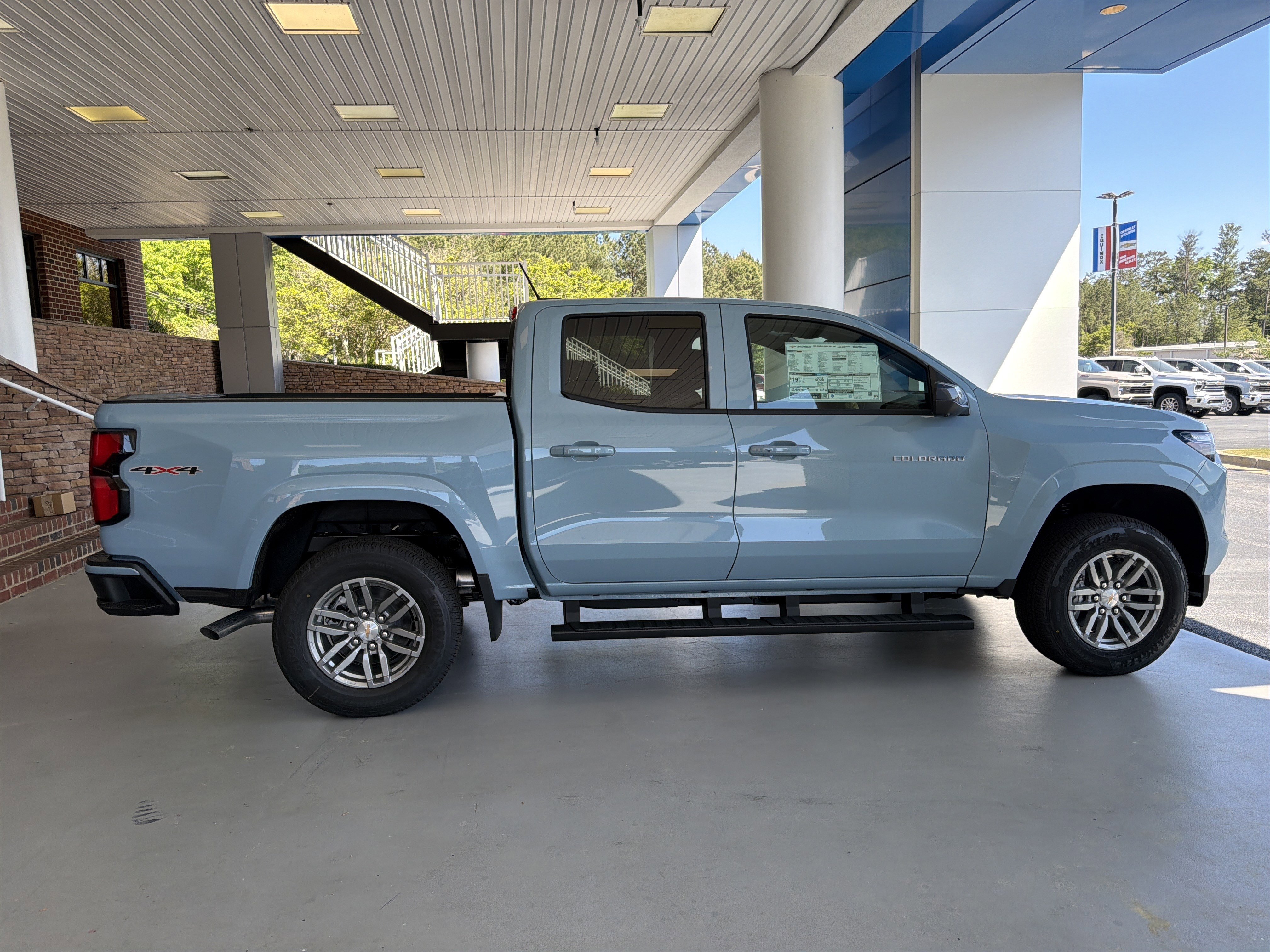 New 2026 Chevrolet Colorado LT w/ LT Convenience Package image 4