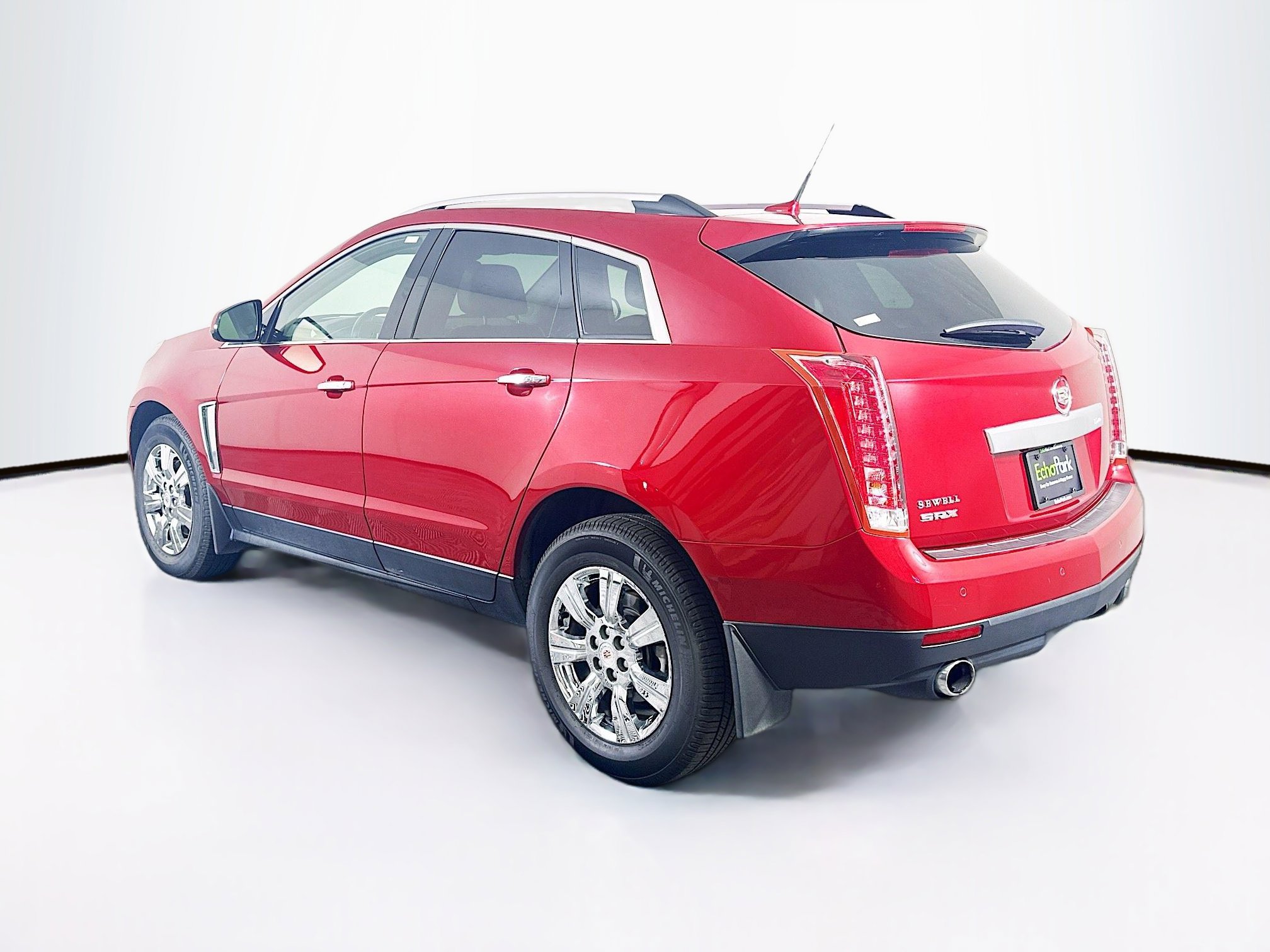Used 2014 Cadillac SRX Luxury w/ Driver Awareness Package FWD image 5