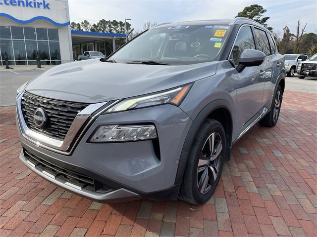 Used 2023 Nissan Rogue SL w/ SL Premium Package image 1