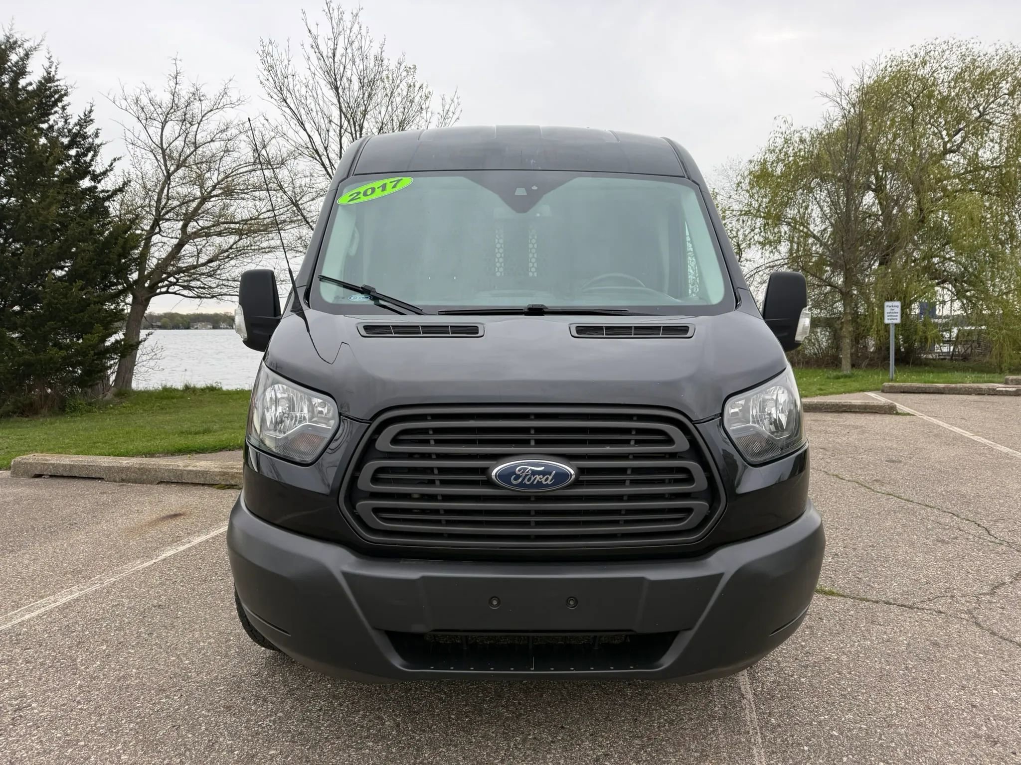 Used 2017 Ford Transit 250 148 Medium Roof RWD image 2