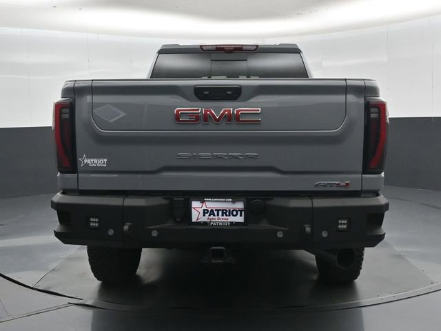 Used 2024 GMC Sierra 2500 AT4 w/ AT4 Premium Plus Package AWD/4WD image 5