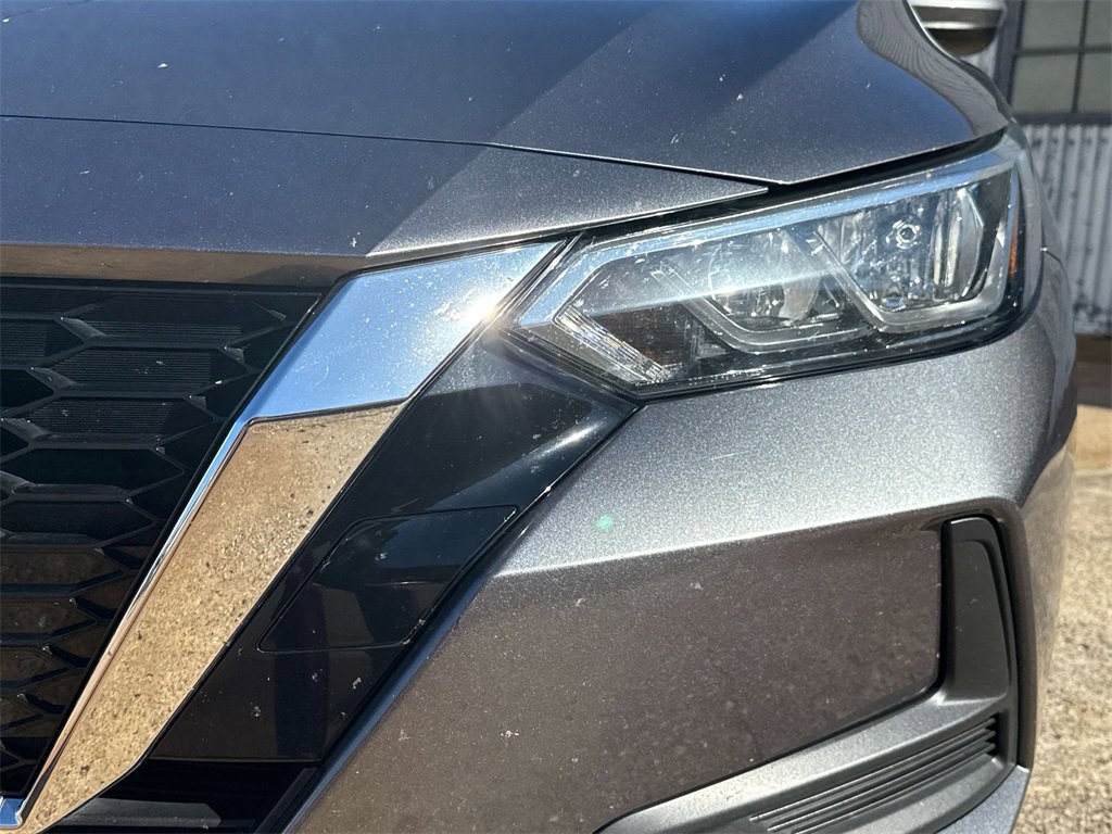 Used 2021 Nissan Sentra SV w/ SV Premium Package image 7