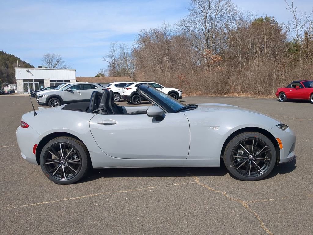 New 2026 MAZDA MX-5 Miata Grand Touring w/ Weather Package image 3