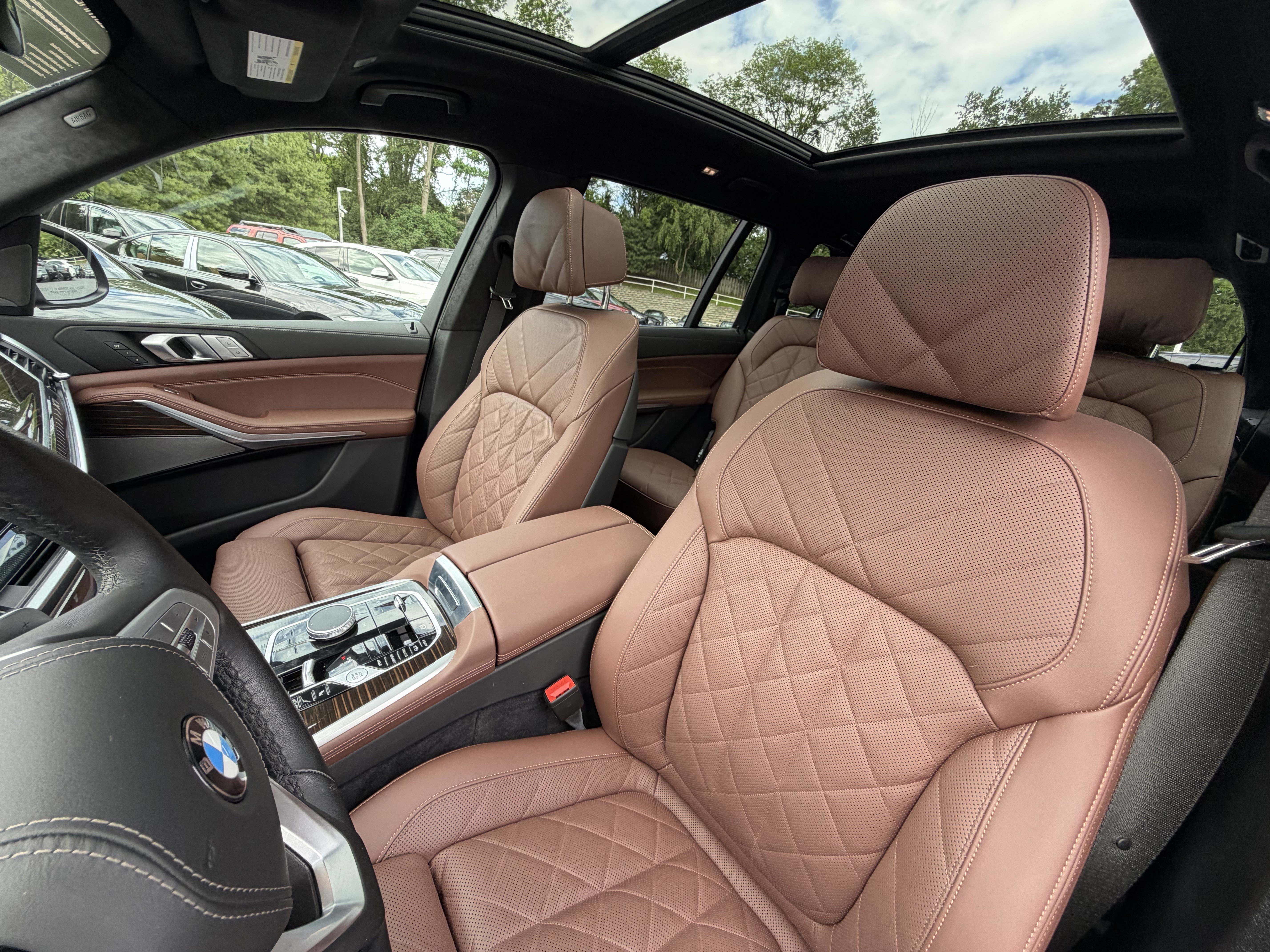 Certified 2026 BMW X7 xDrive40i AWD/4WD image 9