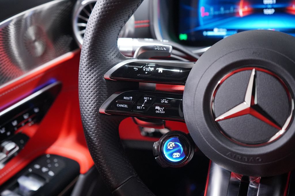 Used 2025 Mercedes-Benz SL 43 AMG image 13