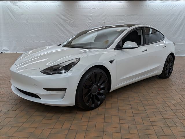 Used 2022 Tesla Model 3 Performance image 3