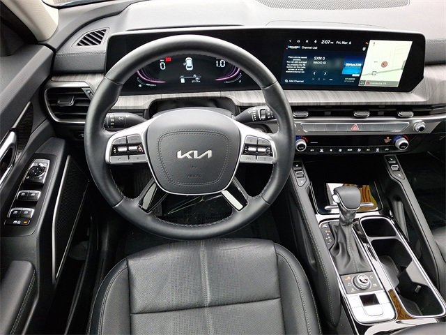 Certified 2024 Kia Telluride EX w/ EX Captain's Chair Package image 13