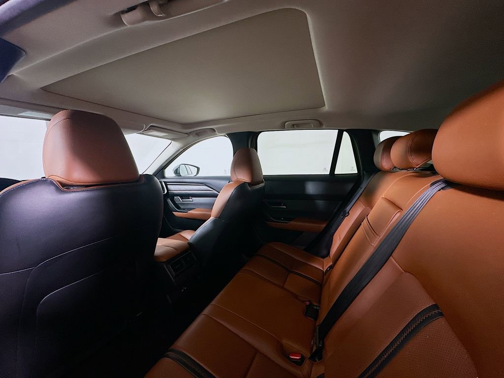 Used 2023 MAZDA CX-50 Meridian Edition image 13