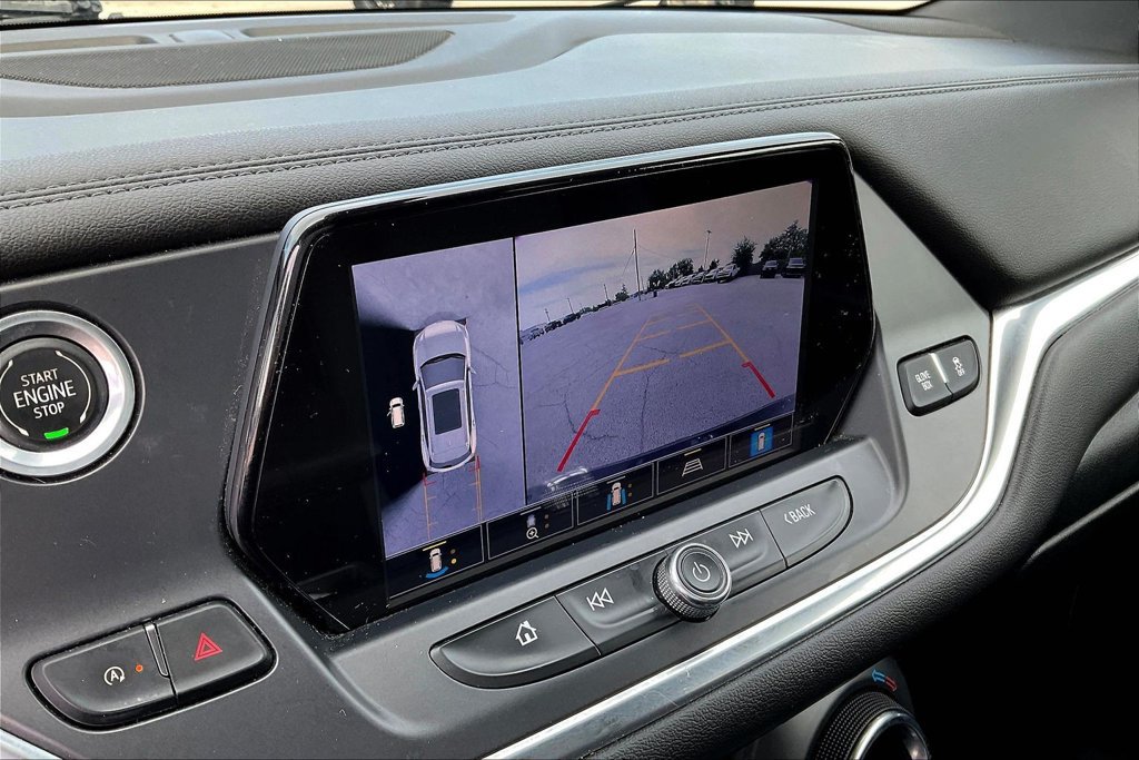 Used 2022 Chevrolet Blazer LT w/ Sound & Technology Package FWD image 13