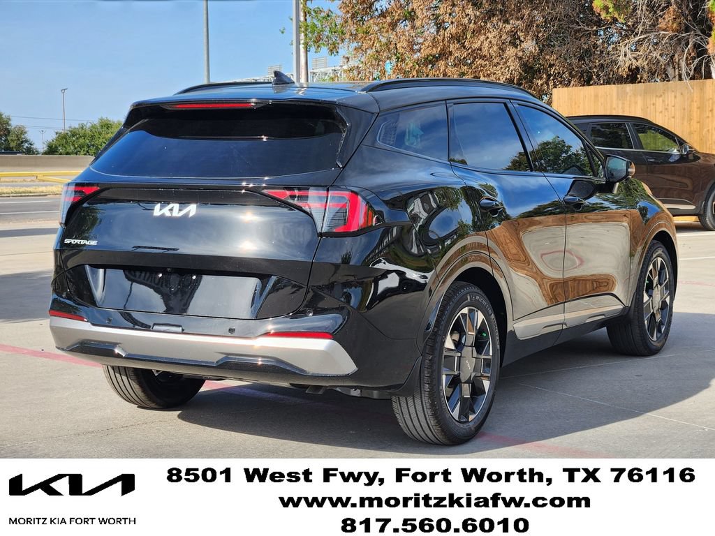 New 2026 Kia Sportage SX FWD image 3
