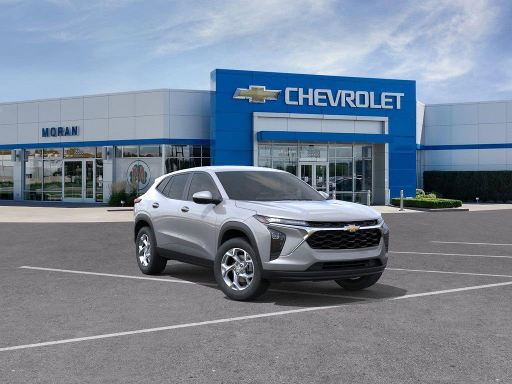 New 2026 Chevrolet Trax LS w/ LS Convenience Package FWD image 1