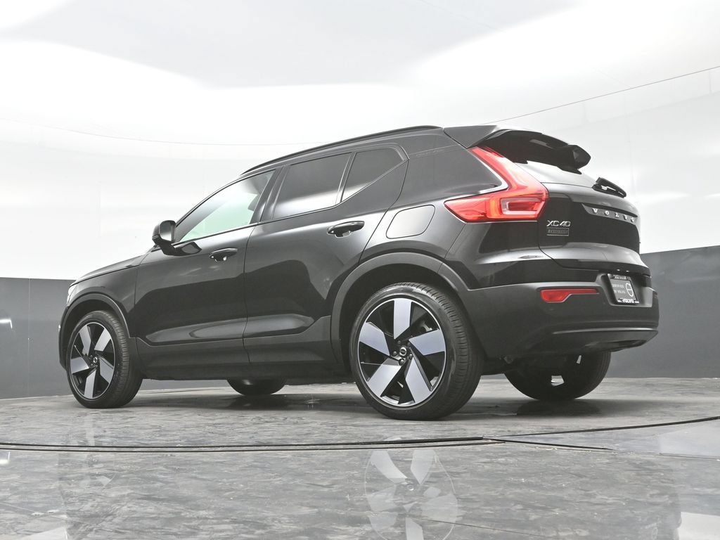 Used 2023 Volvo XC40 Recharge Ultimate w/ Protection Package Premier AWD/4WD image 31