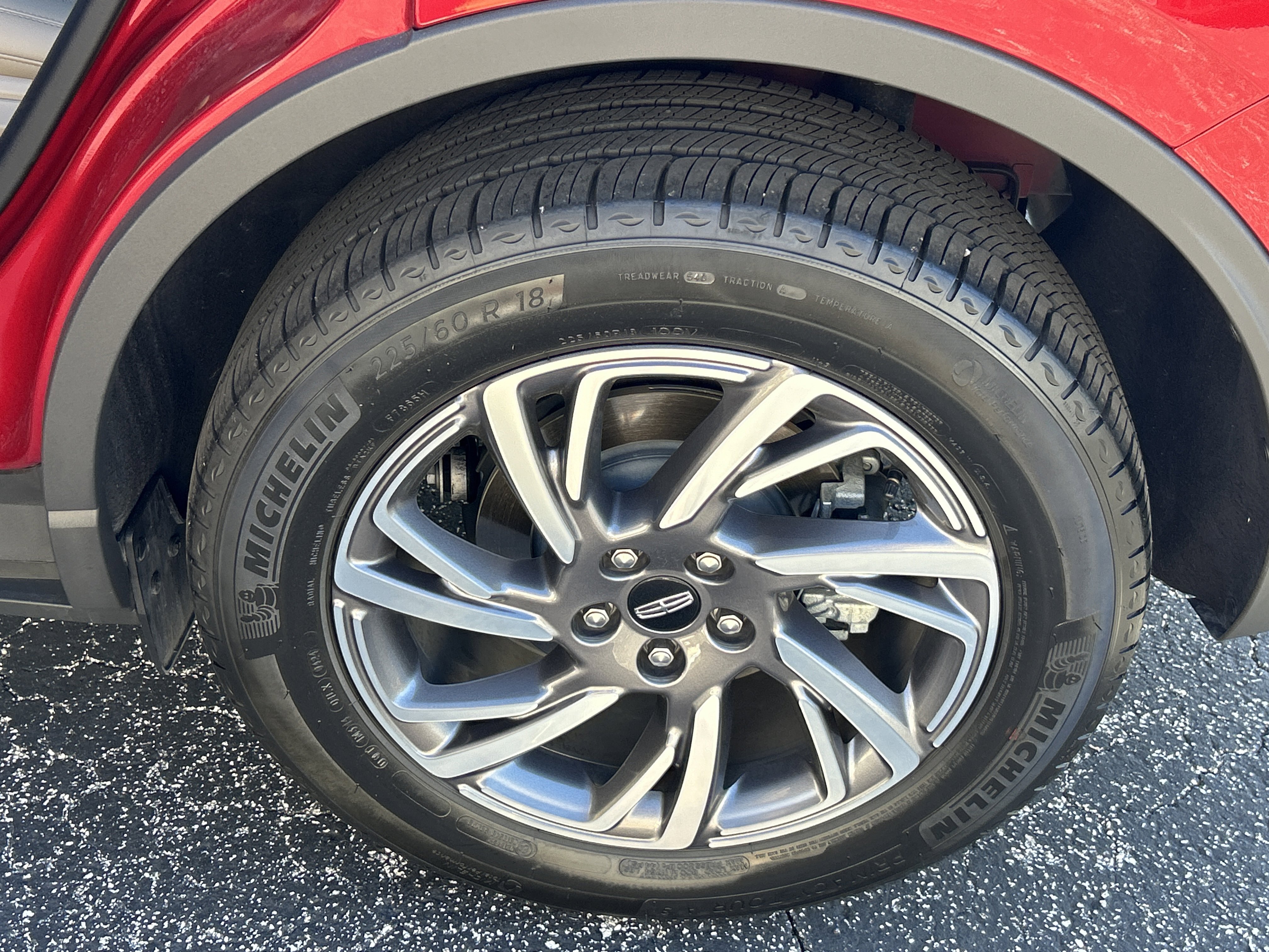 Used 2024 Lincoln Corsair Premiere w/ Equipment Group 101A image 14