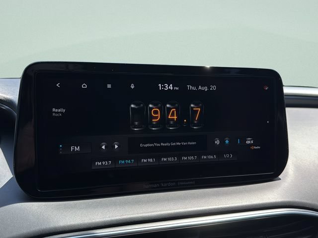 Used 2022 Hyundai Santa Fe Limited FWD image 29