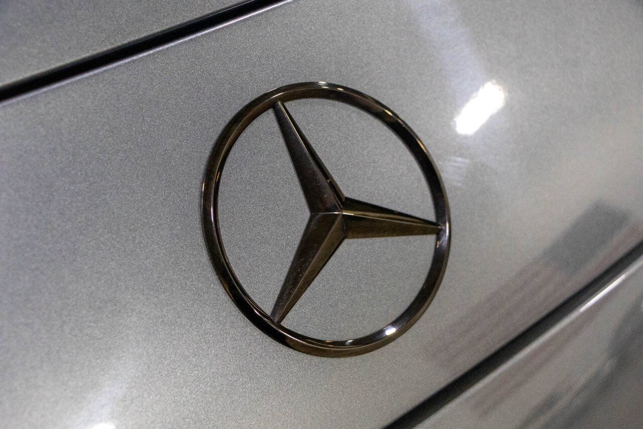 Used 2022 Mercedes-Benz SL 63 AMG 4MATIC image 35