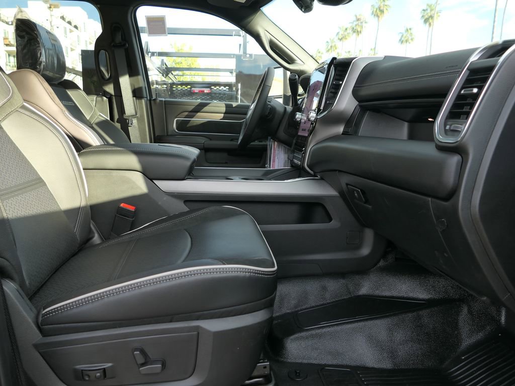 New 2026 RAM 5500 Tradesman w/ Laramie Trim Package image 24