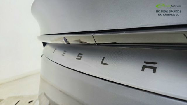 Used 2026 Tesla Model Y 2WD image 15