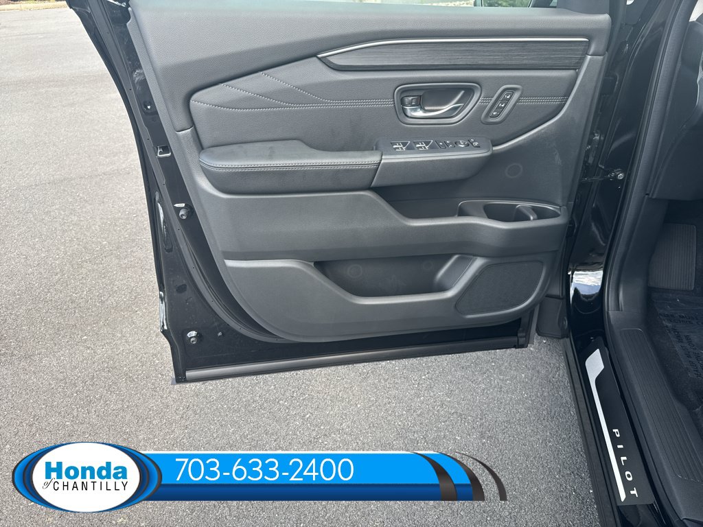 New 2026 Honda Pilot Touring image 26