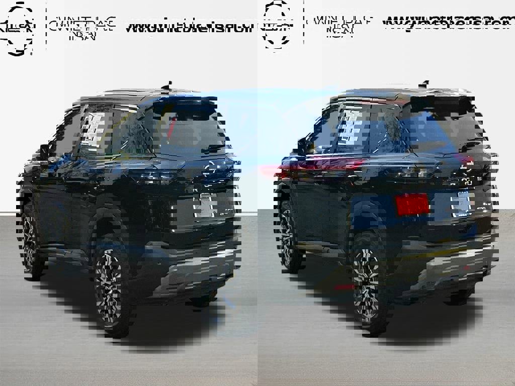 Used 2023 Nissan Rogue SV image 7