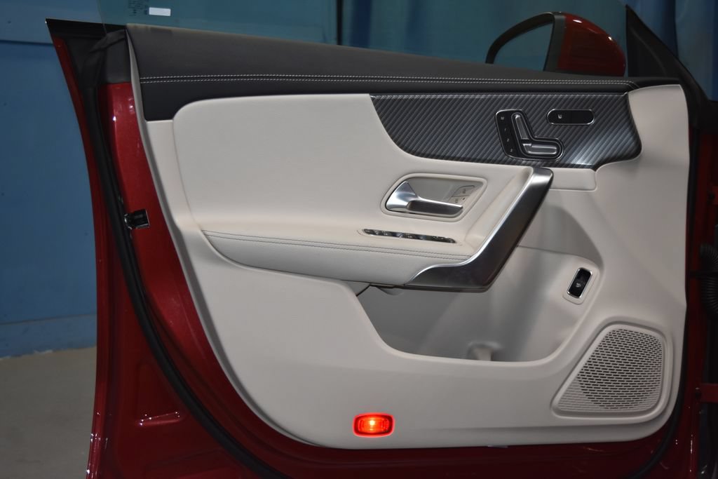 Certified 2026 Mercedes-Benz CLA 250 4MATIC image 4