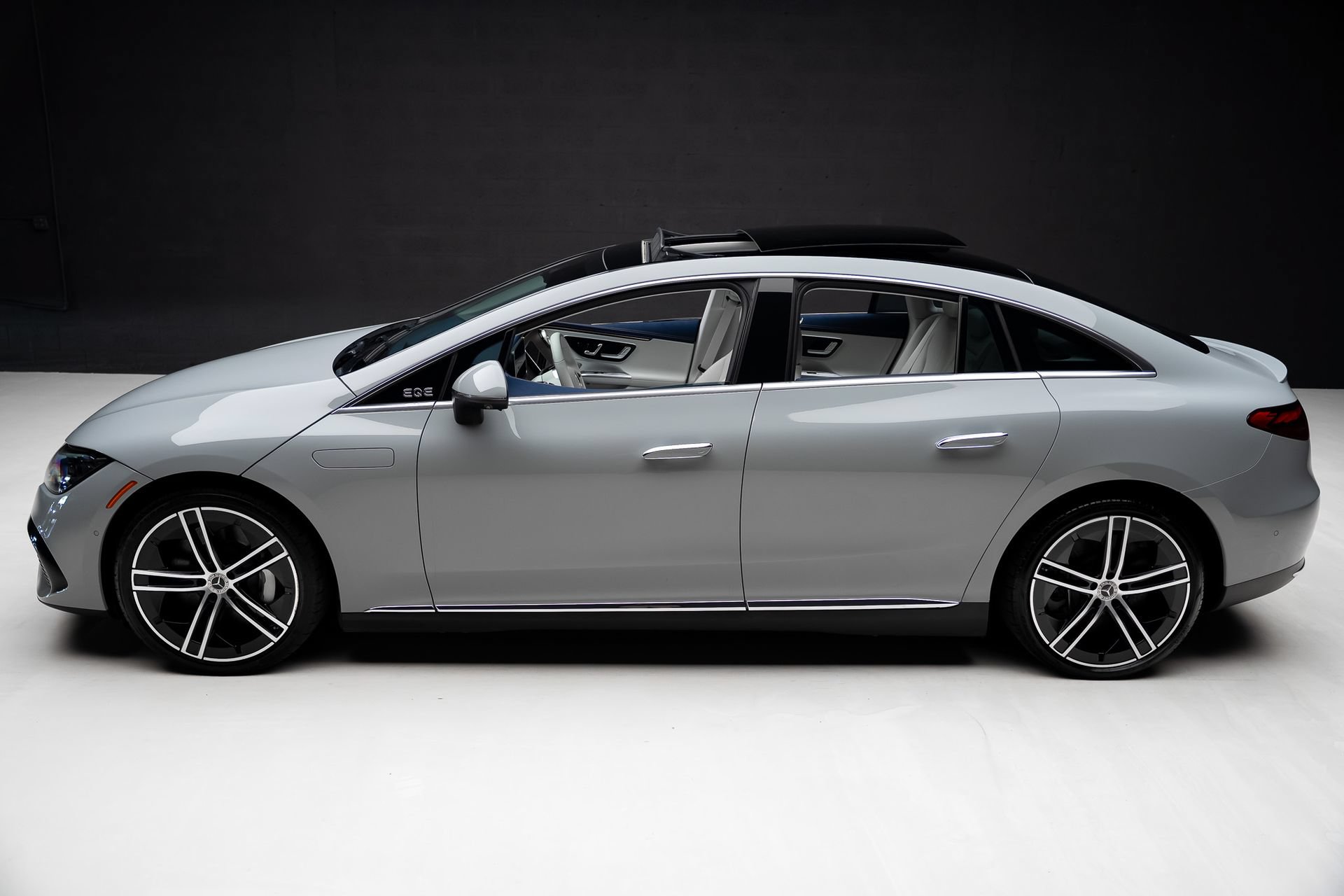 Used 2024 Mercedes-Benz EQE 350+ Sedan image 17