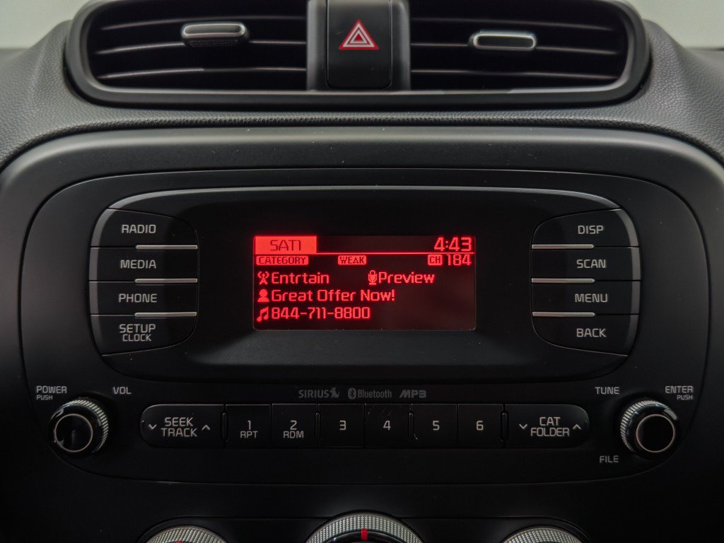 Used 2014 Kia Soul FWD image 29