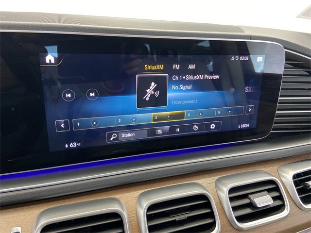 Used 2021 Mercedes-Benz GLS 450 4MATIC image 25