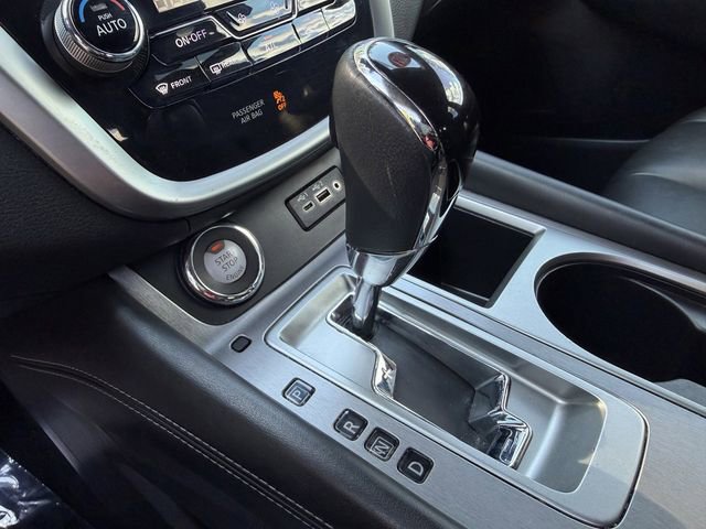 Used 2023 Nissan Murano SV AWD/4WD image 25