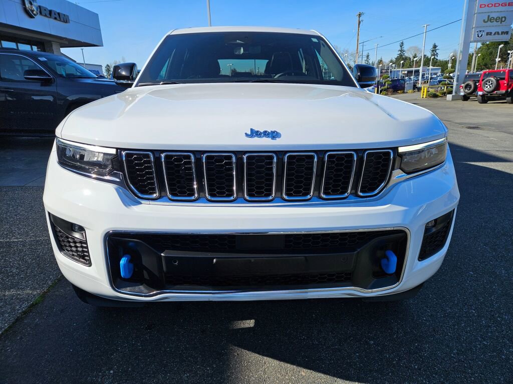Used 2023 Jeep Grand Cherokee Overland w/ Luxury Tech Group IV image 8
