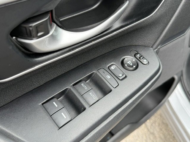 Used 2019 Honda CR-V EX image 10