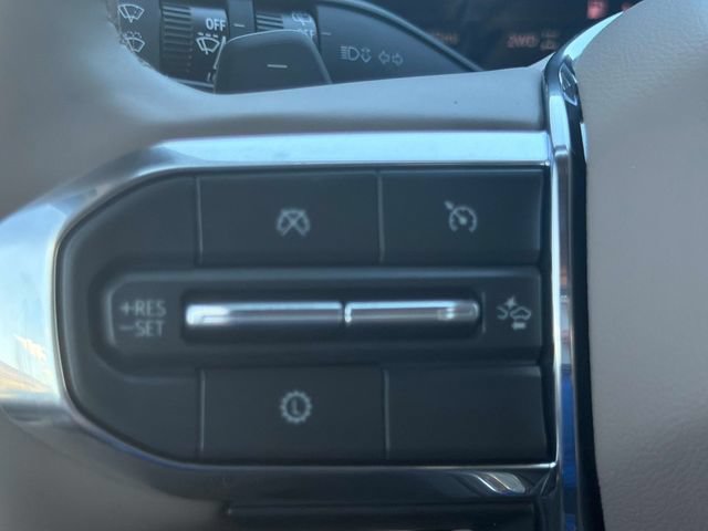 New 2026 GMC Yukon XL Denali w/ Sun & Power Step Package AWD/4WD image 24
