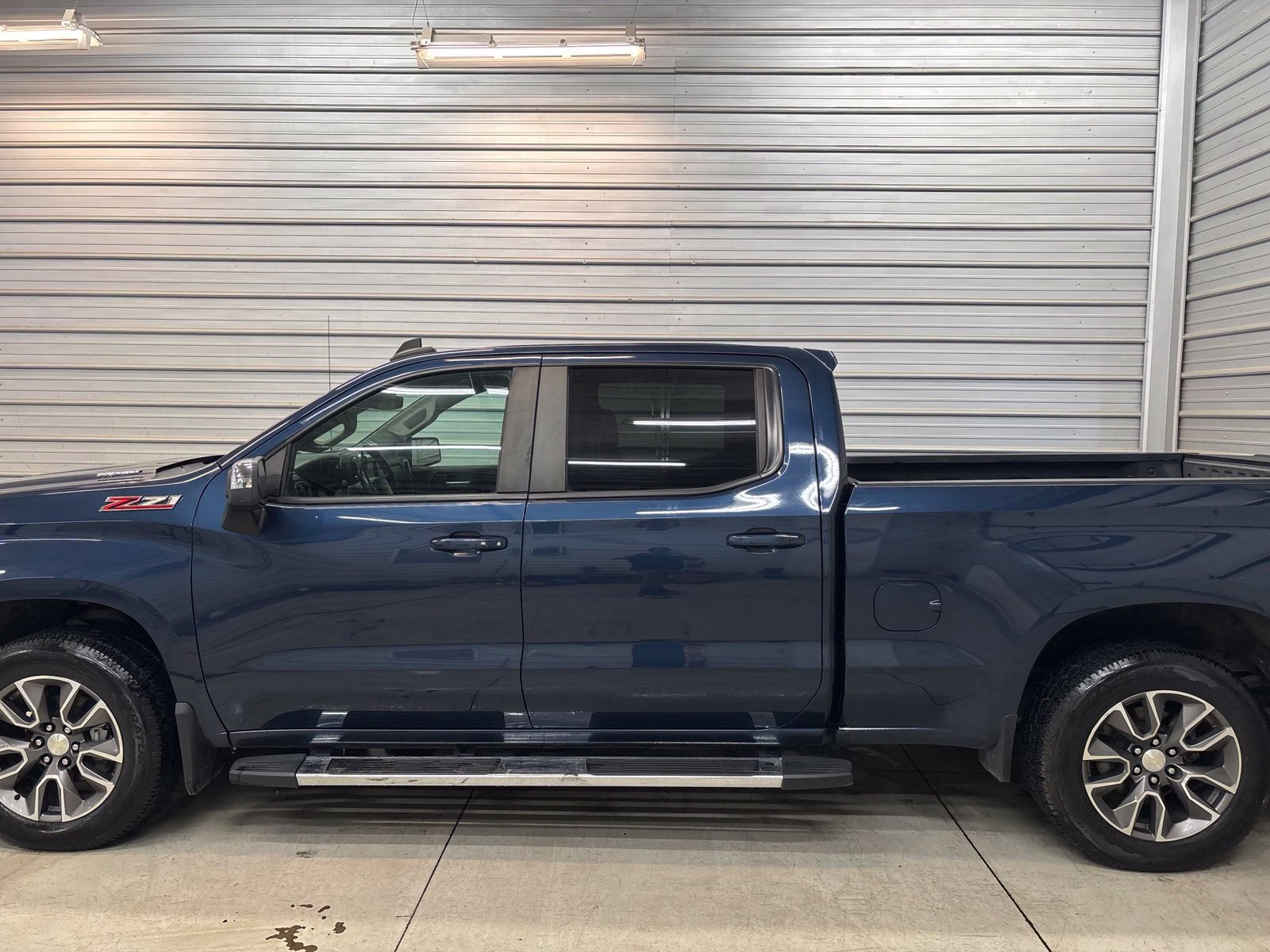 Used 2020 Chevrolet Silverado 1500 LT w/ All-Star Edition AWD/4WD image 9