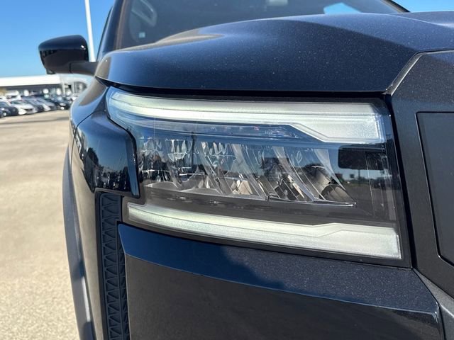 Used 2026 Nissan Frontier PRO-4X w/ Pro-4x Convenience Package image 11