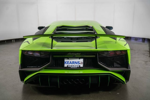 Used 2016 Lamborghini Aventador LP 750-4 Superveloce AWD/4WD image 7