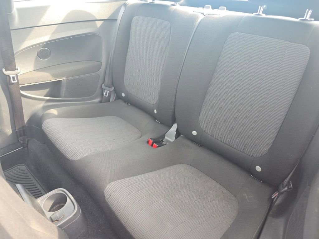 Used 2014 Volkswagen Beetle 1.8T image 20